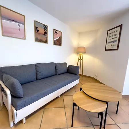 Appt Prive / Piscine Jacuzzi / 10 Min A Pied De La Apartment *